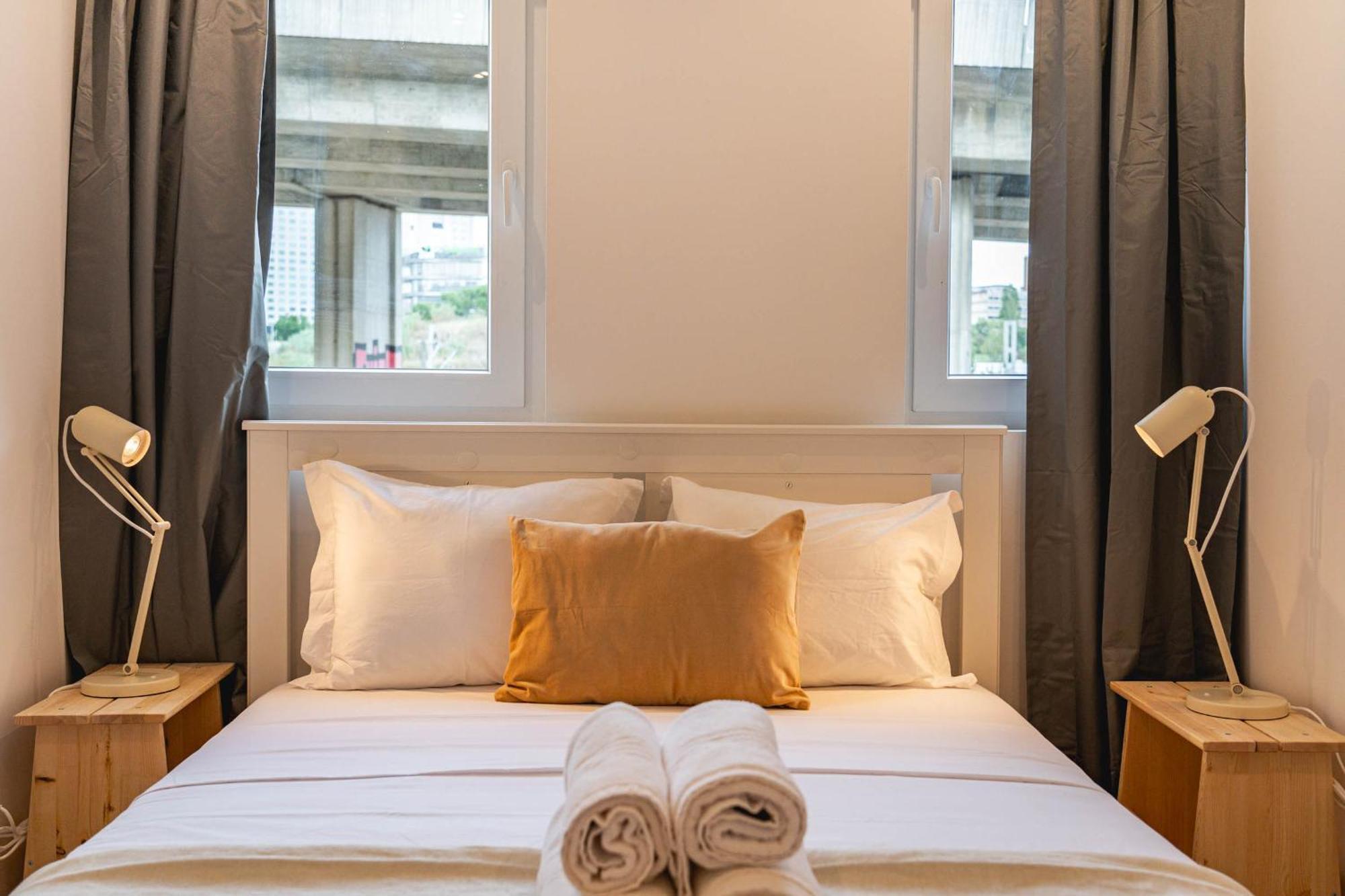 Blue Charm - Campolide Apartments 리스본 외부 사진
