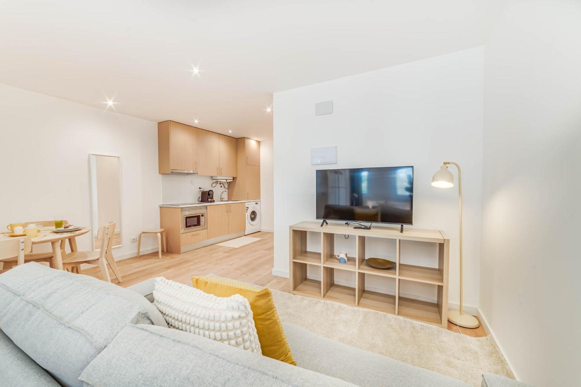 Blue Charm - Campolide Apartments 리스본 외부 사진