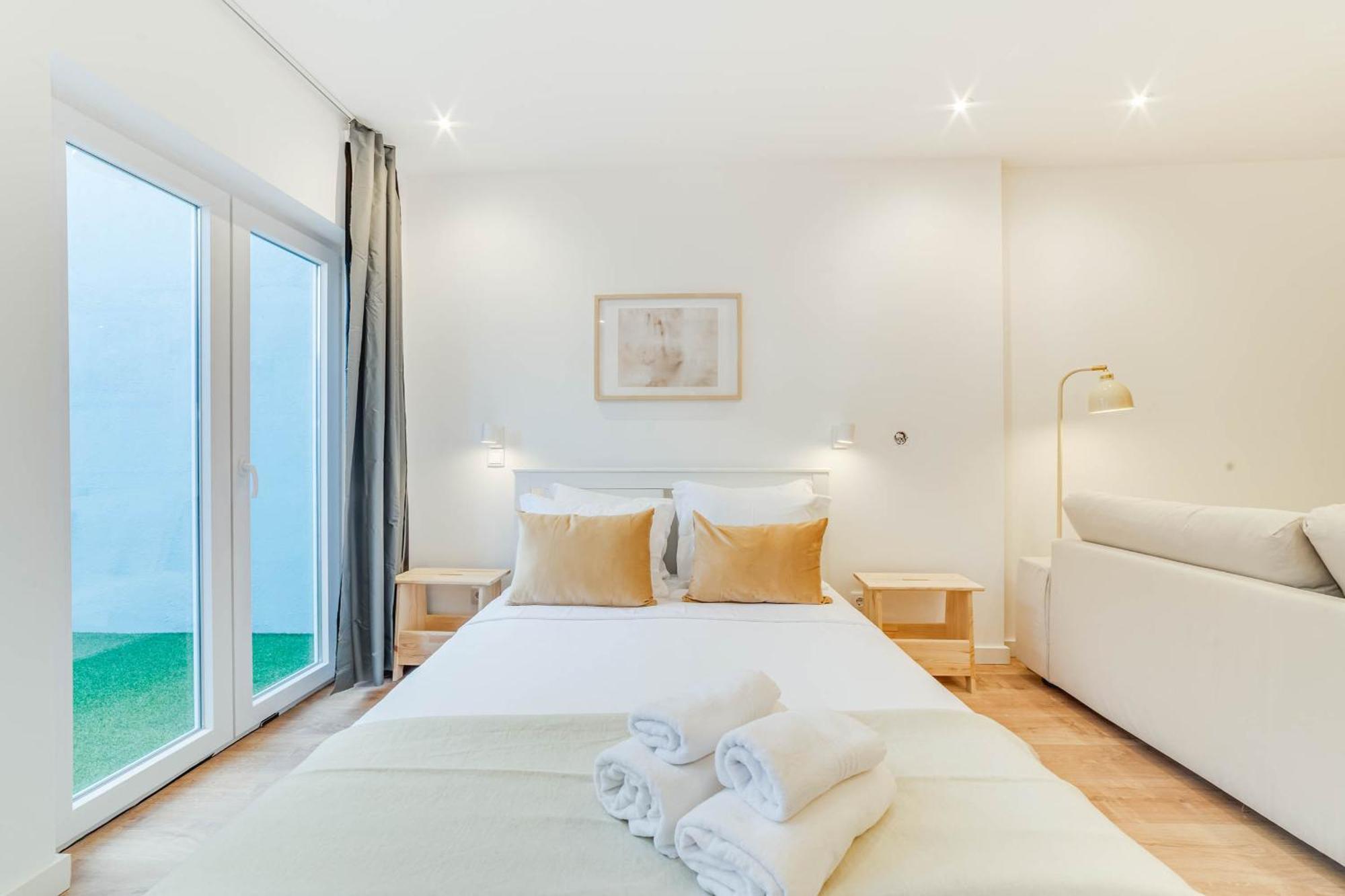 Blue Charm - Campolide Apartments 리스본 외부 사진