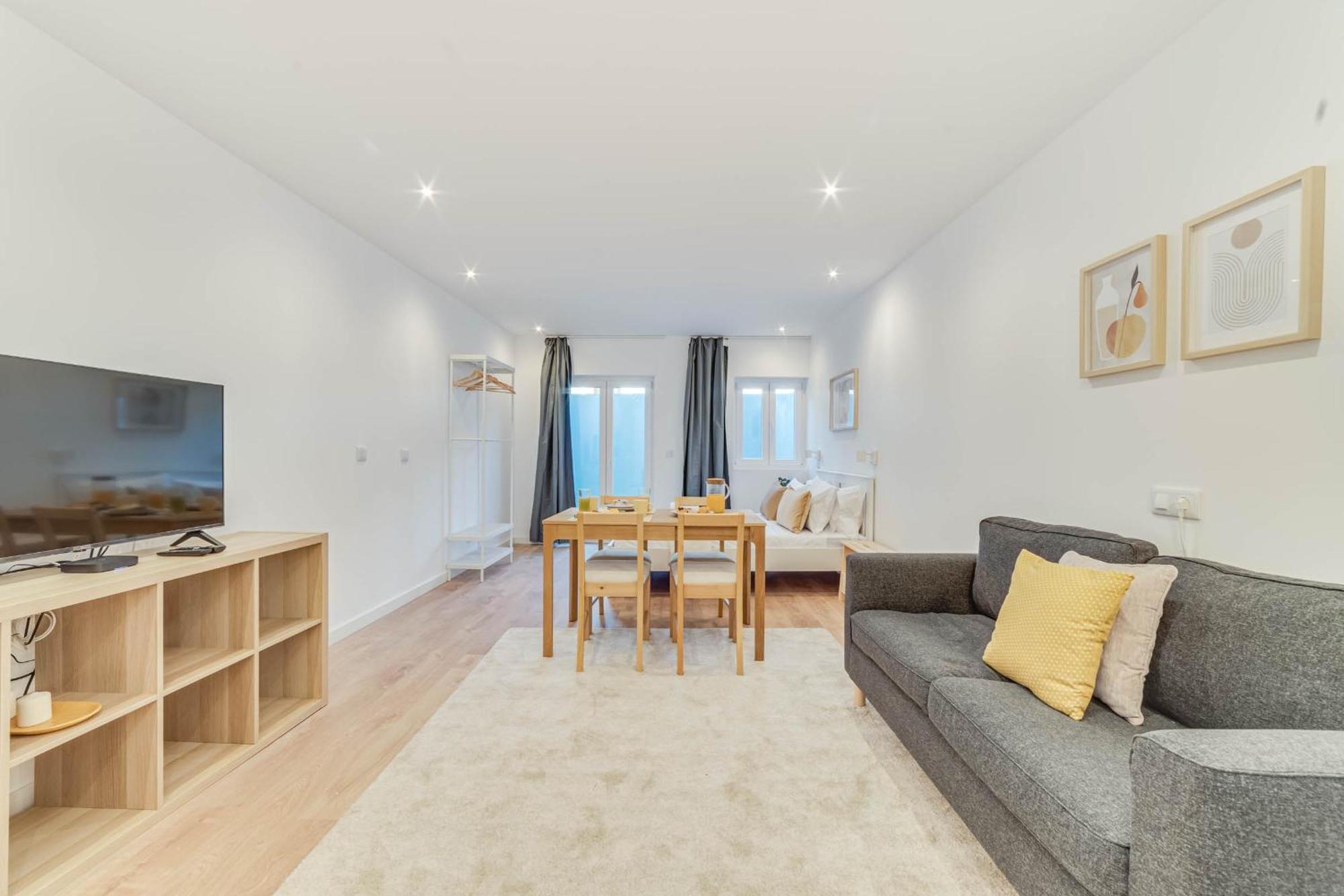 Blue Charm - Campolide Apartments 리스본 외부 사진