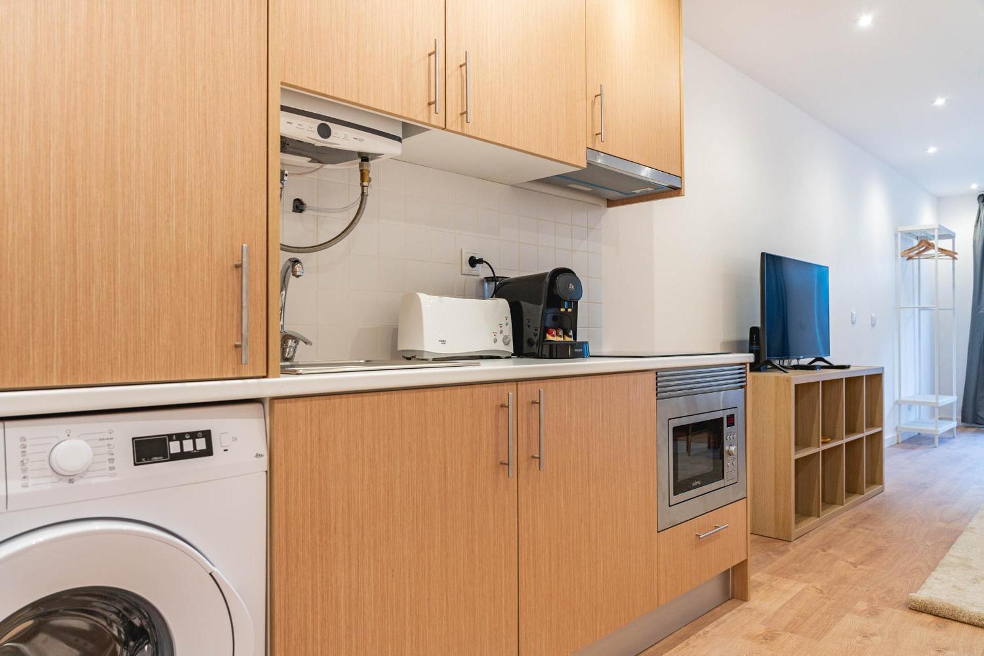 Blue Charm - Campolide Apartments 리스본 외부 사진